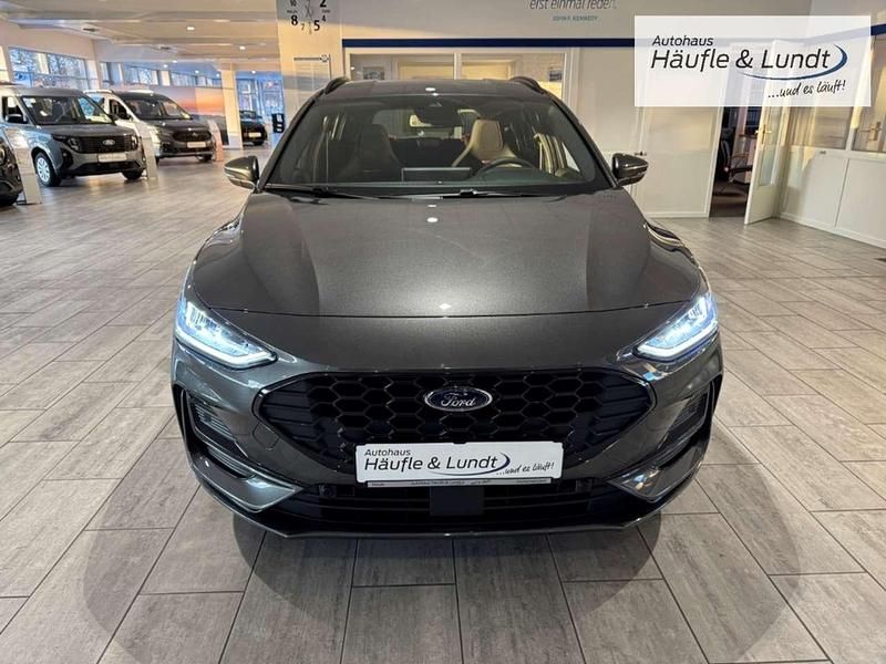Neu Ford Focus ST-Line X 116 PS (85 kW) 2026 Magneticgrau (metallic) Kombi