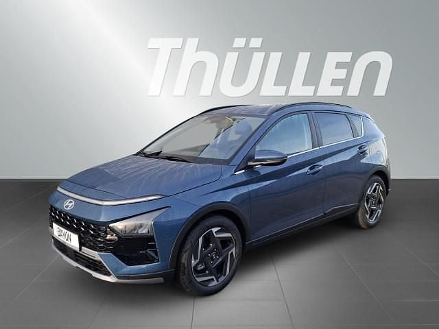 Grau Neu 2025 Hyundai Bayon Select SUV | 21.890 € (Fairer Preis) - Bild 1/4