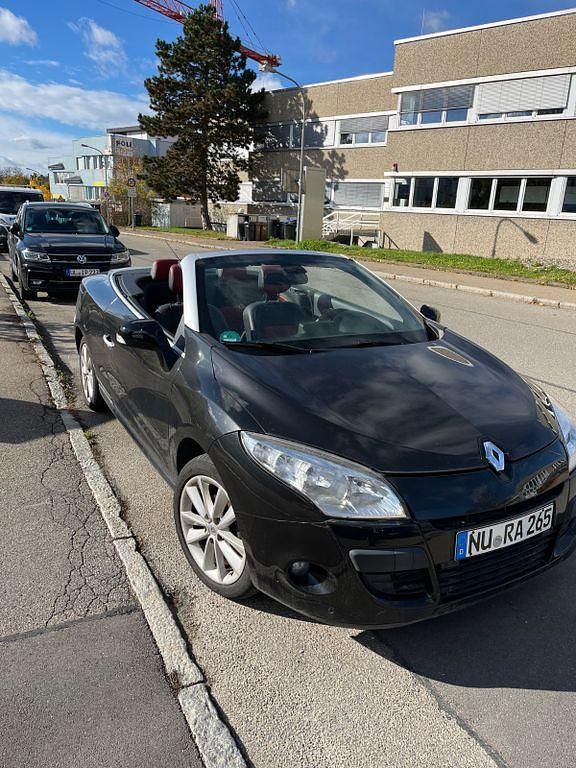 Schwarz Gebraucht 2010 Renault Mégane Cabriolet LIMITED Cabrio | 6.300 € (Fairer Preis) - Bild 1/4