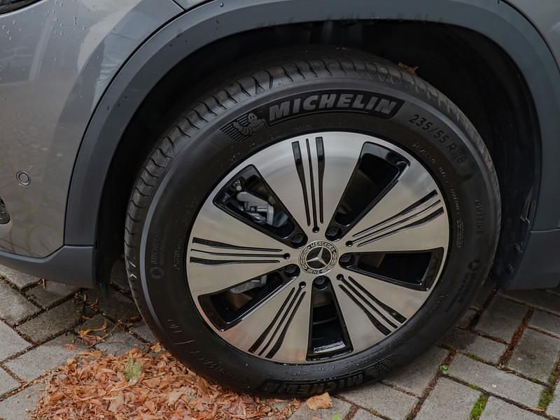 Gebraucht Mercedes EQA350 Progressive 214 kW (292 PS) 2024 Metalliclack mountaingrau SUV
