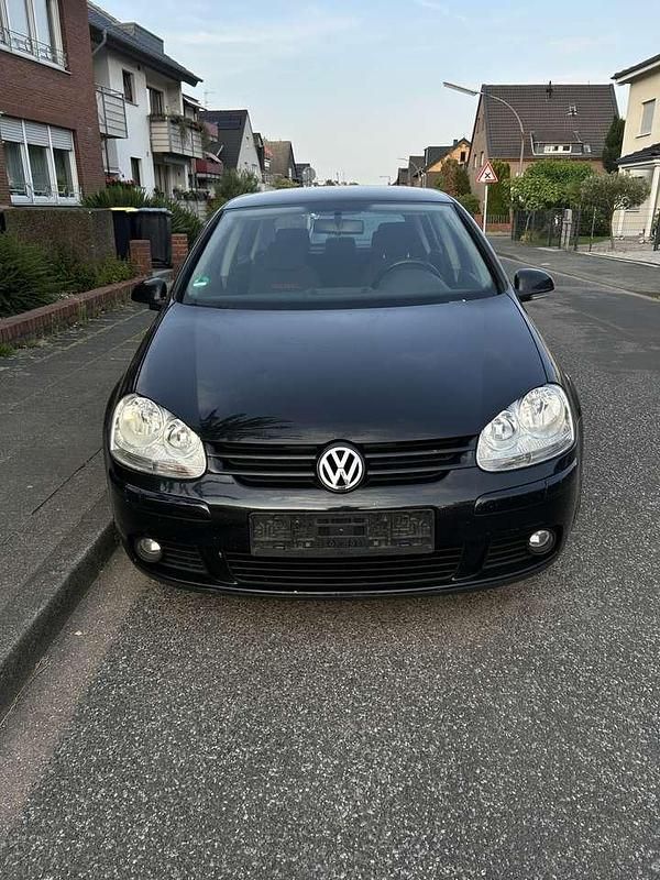 Schwarz Gebraucht 2006 VW Golf V Goal Limousine | 2.599 € (Etwas zu teuer) - Bild 1/4