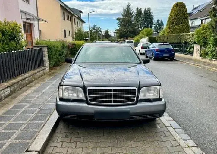Gebraucht Mercedes S320 231 PS (169 kW) 1993 Schwarz Limousine