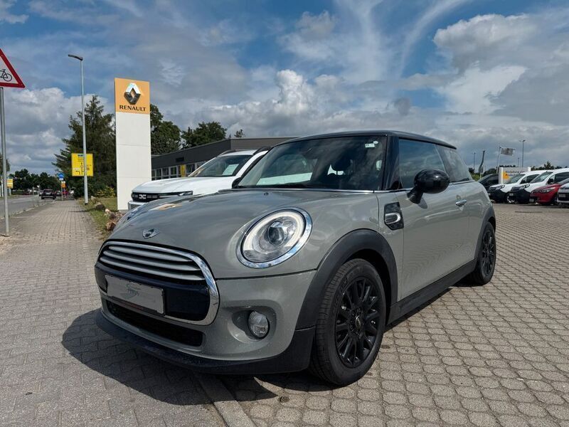 Grau Gebraucht 2014 Mini Cooper Chili Kleinwagen | 12.485 € (Fairer Preis) - Bild 1/4