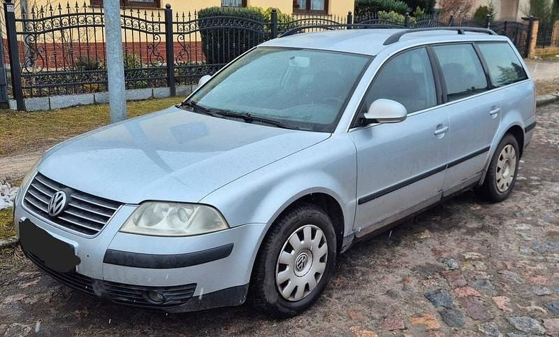 Gebraucht VW Passat Comfortline 101 PS (74 kW) 2004 Silber Kombi