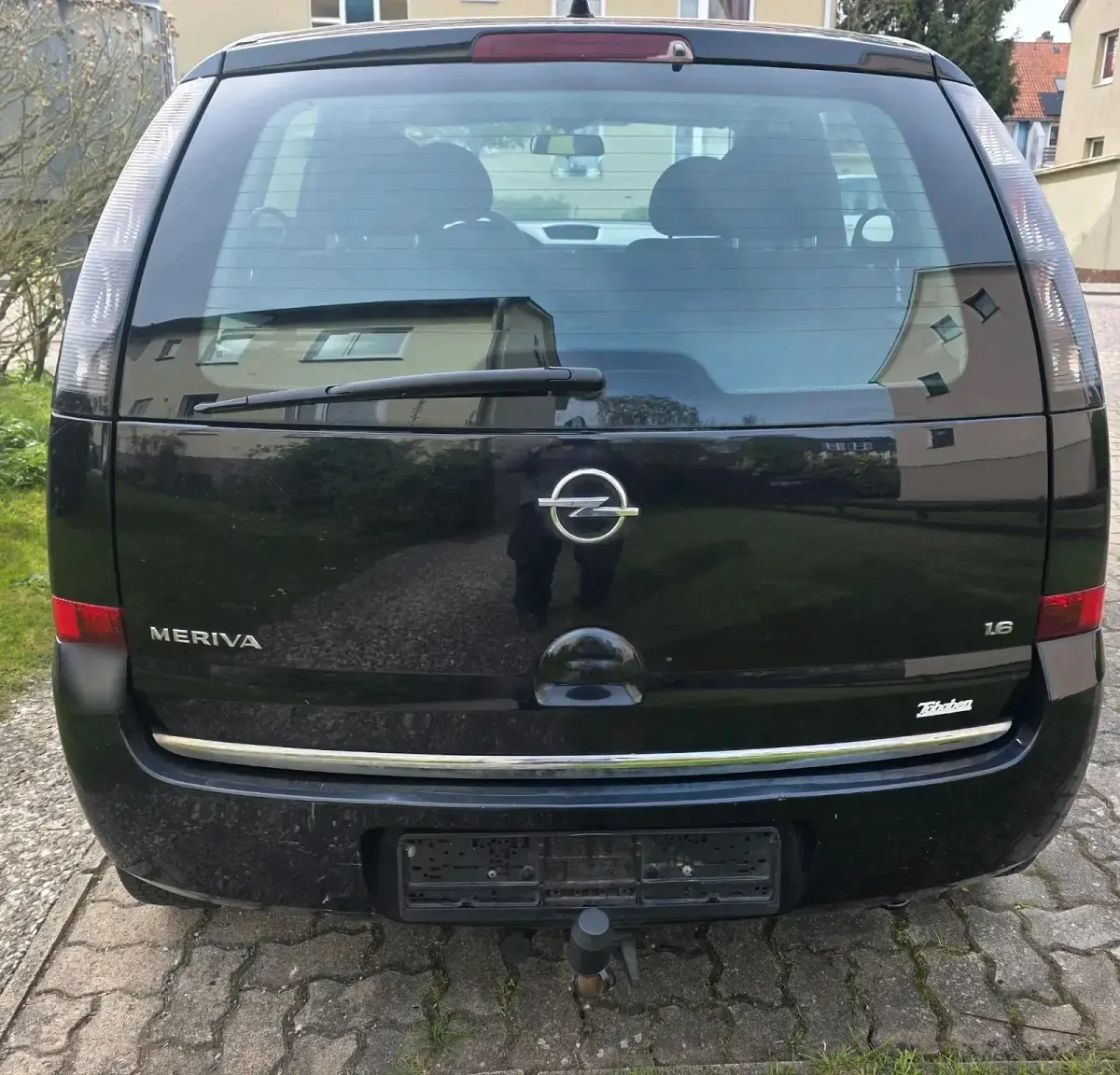 Second-hand Opel Meriva 105 CP (77 kW) 2009 Negru Monovolum