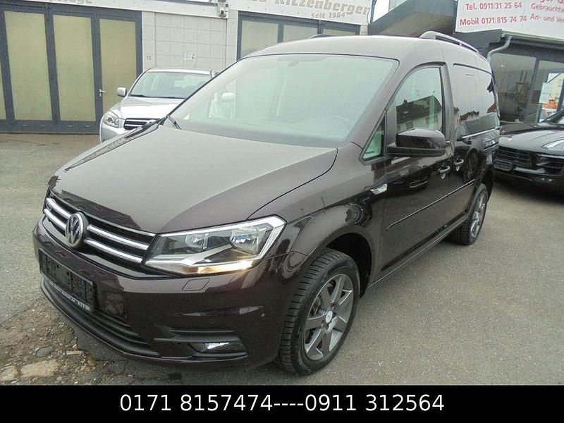 Black berry Gebraucht 2015 VW Caddy Comfortline Van / Kleinbus | 14.500 € (Guter Preis) - Bild 1/4