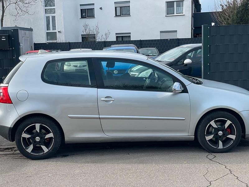 Gebraucht VW Golf V 81 PS (59 kW) 2007 Limousine