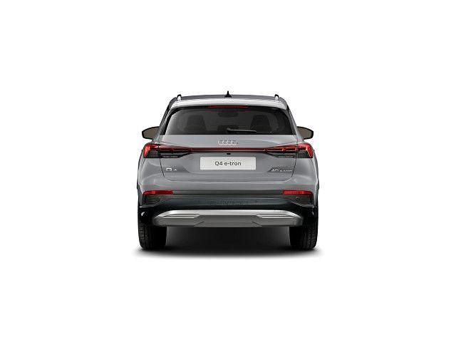 Gebraucht Audi Q4 e-tron Advanced Plus 150 kW (204 PS) 2023 Kieselgrau SUV