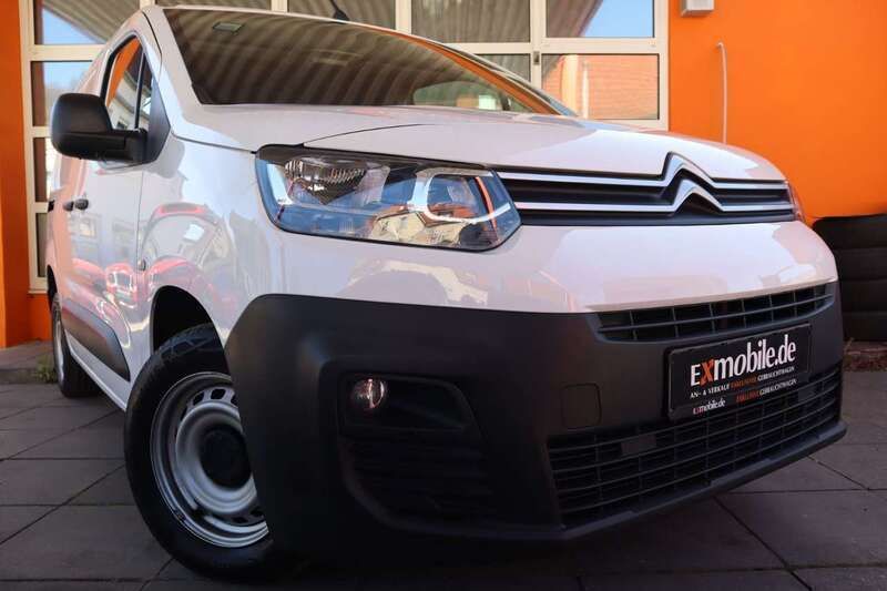 Weiß Gebraucht 2020 Citroën Berlingo Van / Kleinbus | 10.999 € (Superpreis) - Bild 1/4