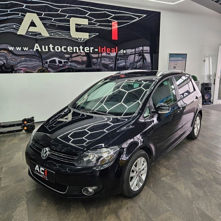 Schwarz Gebraucht 2011 VW Golf Plus Cross Style Van / Kleinbus | 7.800 € (Etwas zu teuer) - Bild 1/4