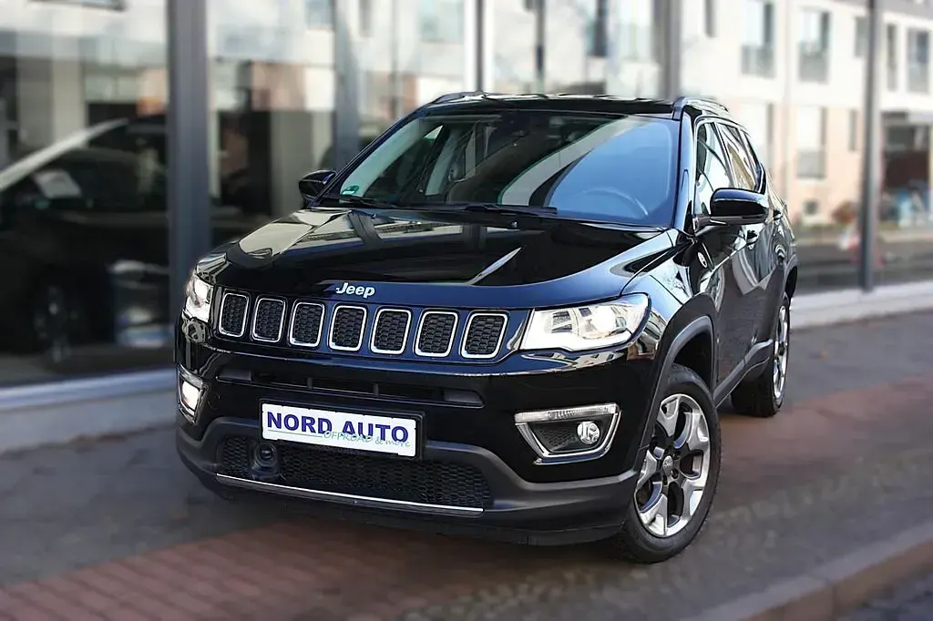 Gebraucht Jeep Compass 170 PS (125 kW) 2017 Schwarz SUV