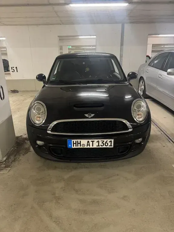 Usata Mini Cooper S 174 CV (127 kW) 2009 Nero Utilitaria