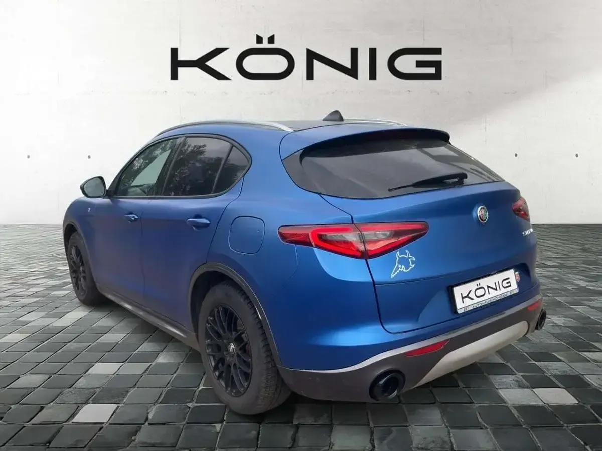 Gebraucht Alfa Romeo Stelvio 209 PS (153 kW) 2022 Blu anodizzato SUV