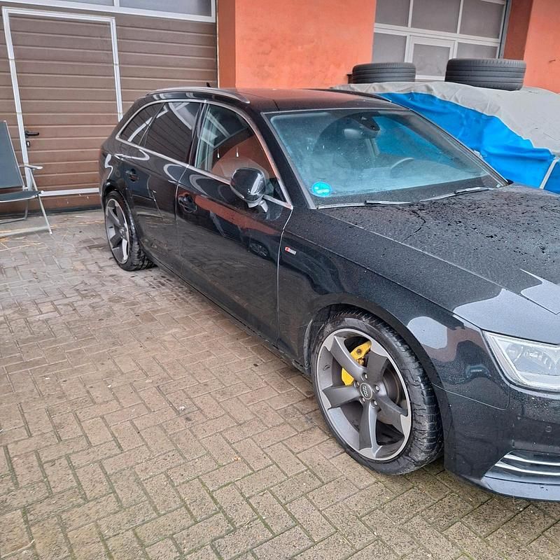 Gebraucht Audi A4 218 PS (160 kW) 2017 Schwarz Kombi