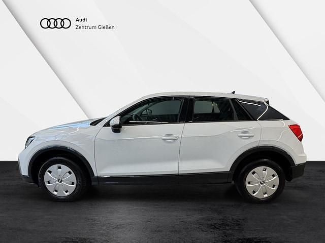 Gebraucht Audi Q2 Advanced Plus 116 PS (85 kW) 2022 Gletscherweiß metallic SUV
