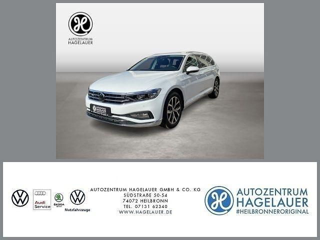 Weiß Gebraucht 2022 VW Passat Elegance Kombi | 25.843 € (Fairer Preis) - Bild 1/4