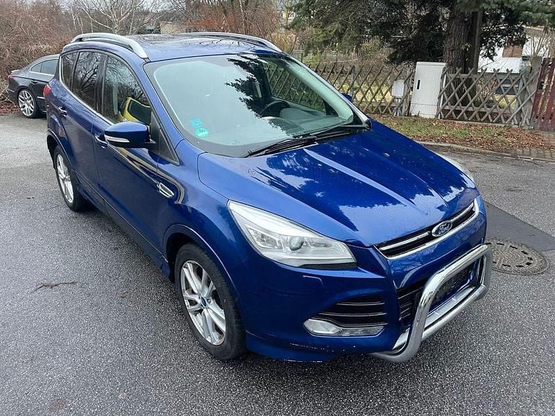 Gebraucht Ford Kuga Individual 150 PS (110 kW) 2014 Blau SUV