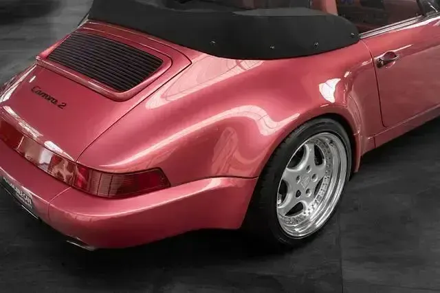 Gebraucht Porsche 964 250 PS (183 kW) 1992 Himbeerrot (raspberry red) Cabrio
