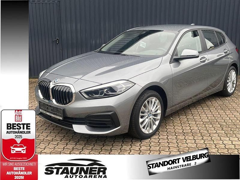 Grau Gebraucht 2024 BMW 118 Kleinwagen | 22.980 € (Fairer Preis) - Bild 1/4