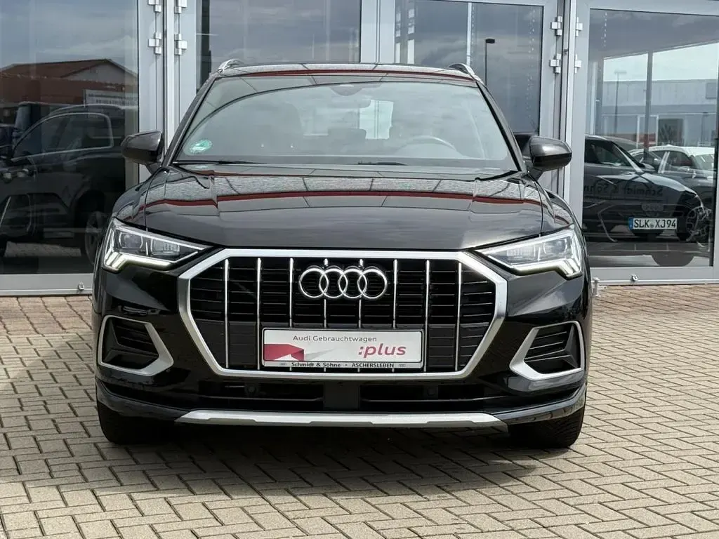 Gebraucht Audi Q3 Advanced Plus 150 PS (110 kW) 2022 Schwarz metallic SUV