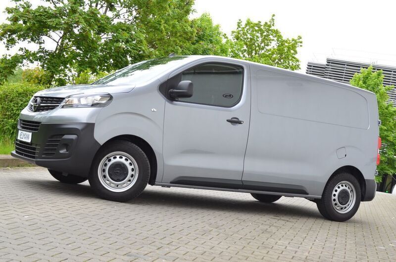 Grau Gebraucht 2022 Opel Vivaro Edition Van | 16.180 € (Guter Preis) - Bild 1/4