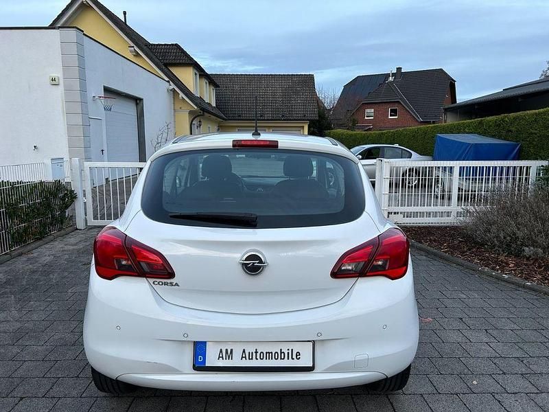 Gebraucht Opel Corsa Edition 90 PS (66 kW) 2016 Weiß Kleinwagen