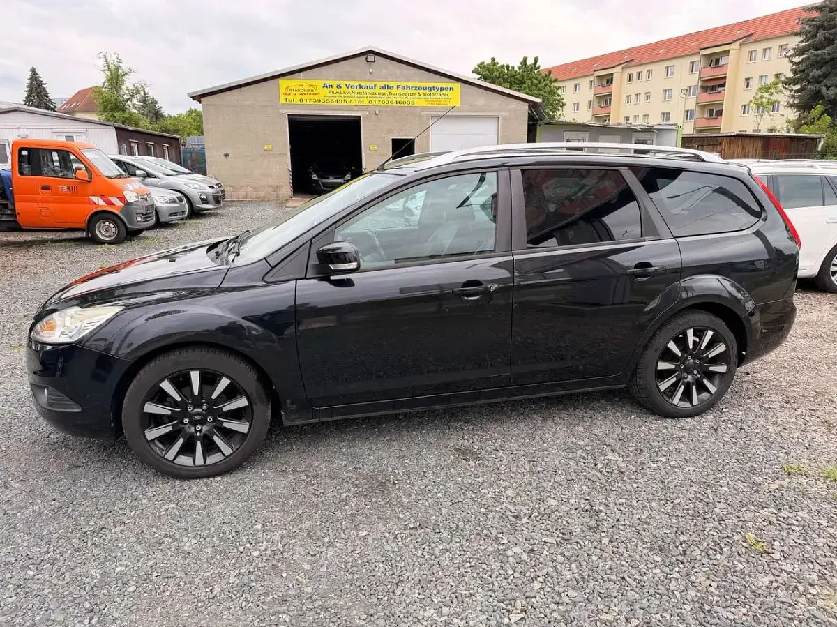 Brugt Ford Focus Style 116 HK (85 kW) 2009 Sort Stationcar