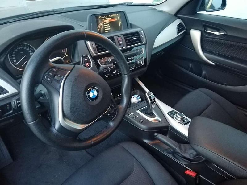 Gebraucht BMW 120 190 PS (139 kW) 2015 Schwarz Kleinwagen