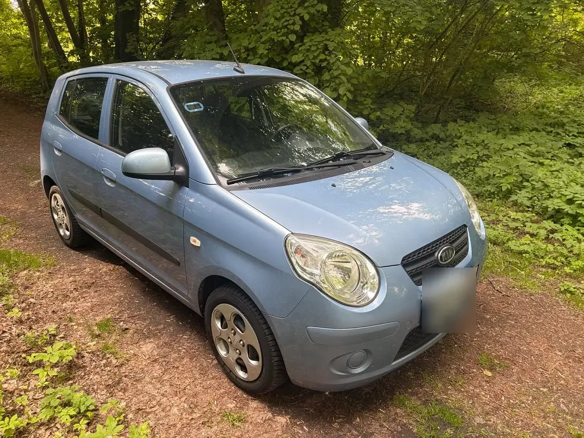 Gebraucht Kia Picanto 63 PS (46 kW) 2011 Blau Kleinwagen