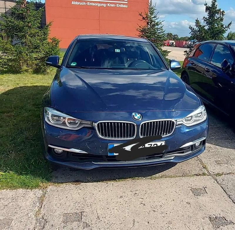 Gebraucht BMW 330 Luxury Line 286 PS (210 kW) 2015 Blau Kombi