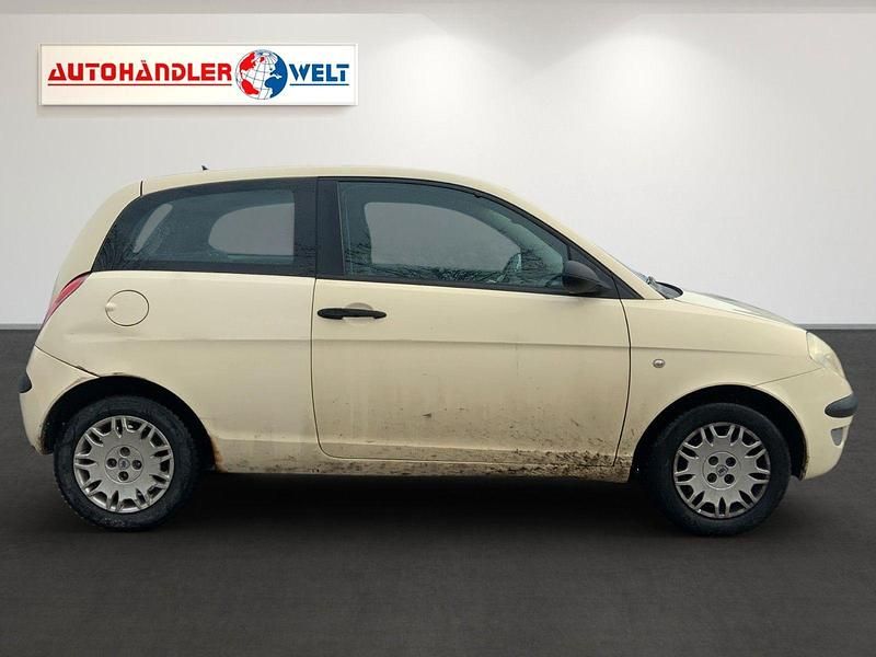 Gebraucht Lancia Ypsilon 60 PS (44 kW) 2004 Beige Kleinwagen