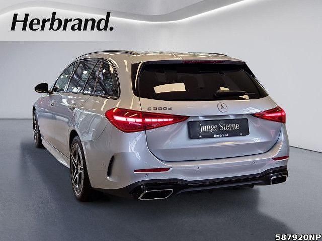 Gebraucht Mercedes C300 AMG line 265 PS (194 kW) 2024