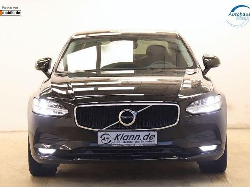 Gebraucht Volvo S90 Momentum 320 PS (235 kW) 2018 Schwarz Limousine