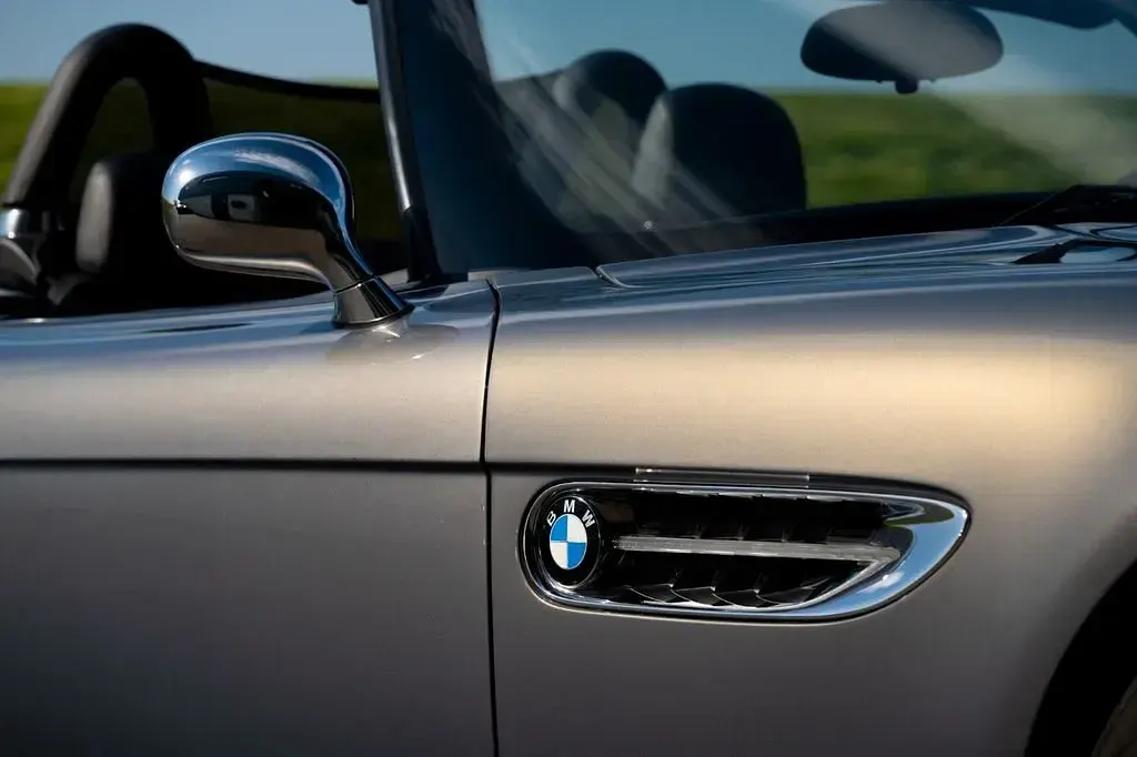 Gebraucht BMW Z8 Sport Line 400 PS (294 kW) 2002 Grau Cabrio
