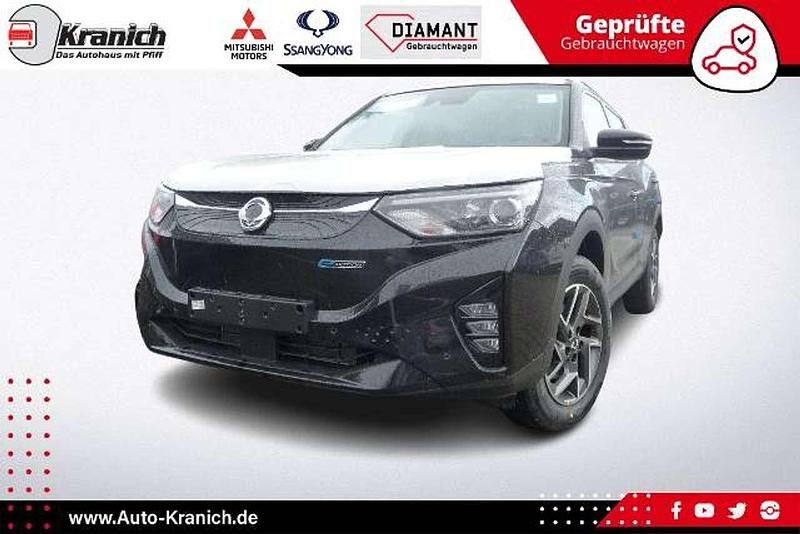 Space black Gebraucht 2023 Ssangyong Korando SUV | 36.891 € - Bild 1/1