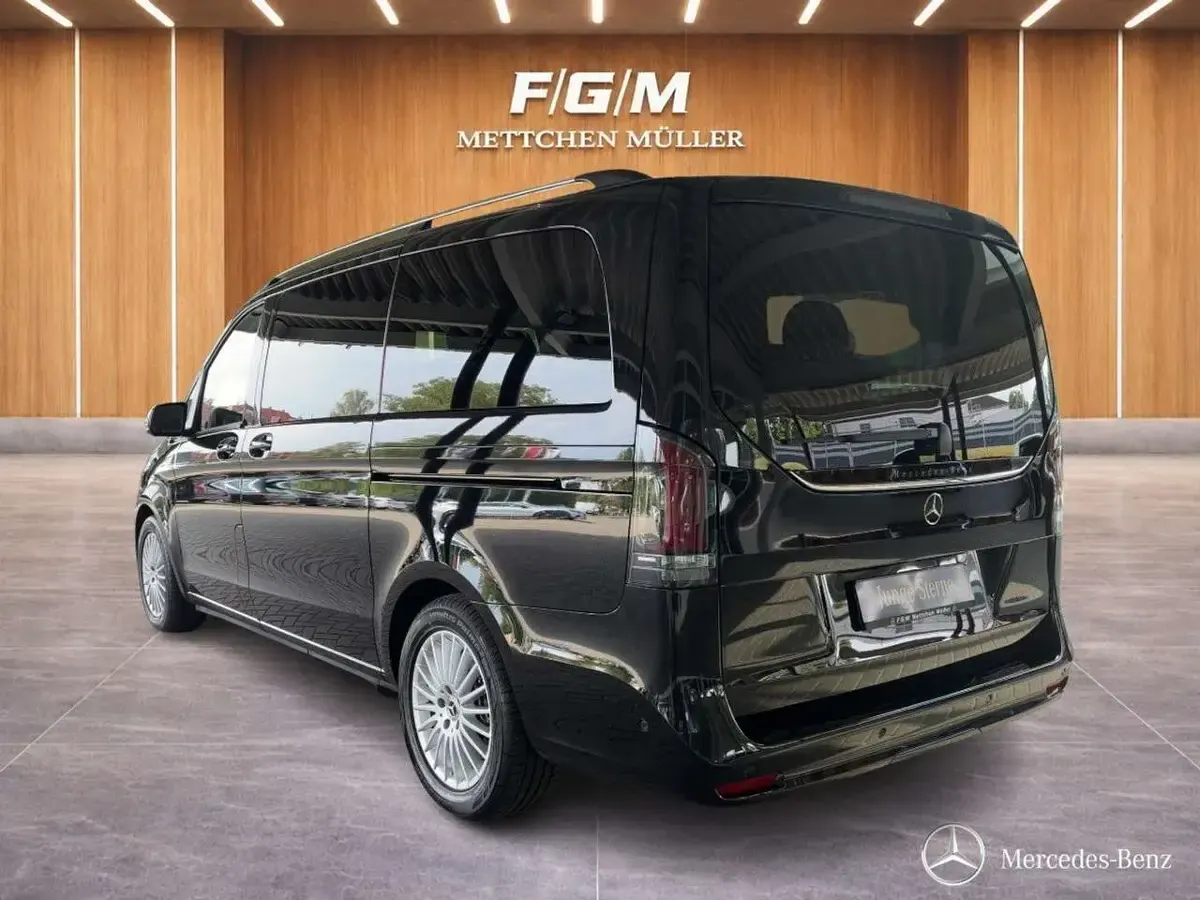 Gebraucht Mercedes V250 Style 190 PS (139 kW) 2025 Obsidianschwarz Van / Kleinbus