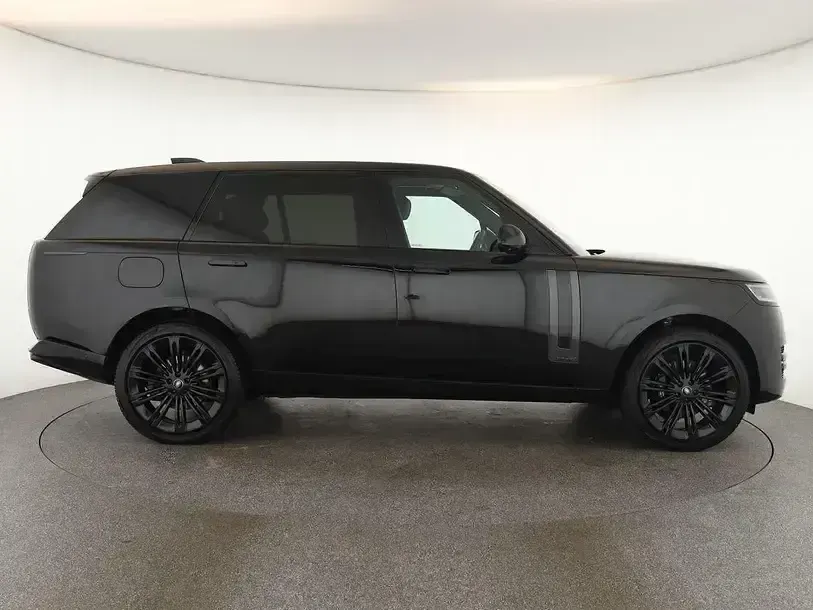Gebraucht Land Rover Range Rover Autobiography 351 PS (258 kW) 2024 Santorini black SUV