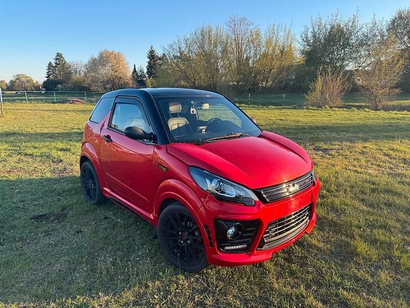 Gebraucht Ligier JS50 2022 Rot Kleinwagen