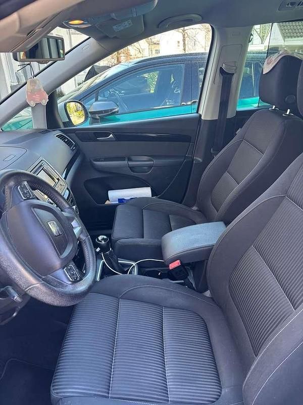 Gebraucht Seat Alhambra 131 PS (96 kW) 2015 Weiß Van / Kleinbus