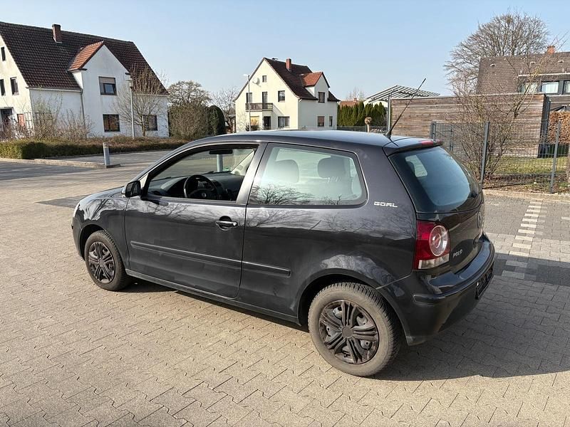 Gebraucht VW Polo Goal 54 PS (39 kW) 2006 Schwarz Kleinwagen
