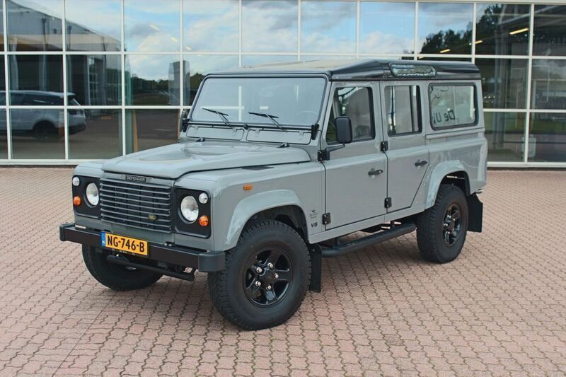 Gebraucht Land Rover Defender 133 PS (97 kW) 1990 Grau SUV