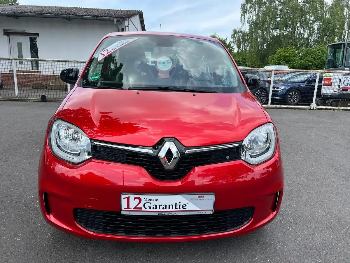 Gebraucht Renault Twingo Zen 65 PS (47 kW) 2023 Rot Kleinwagen