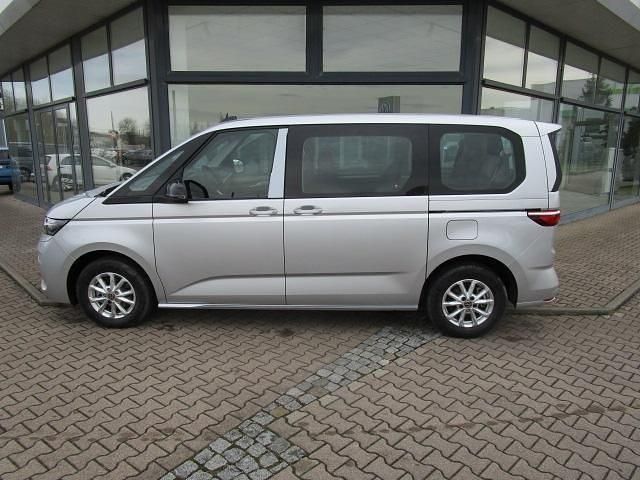 Gebraucht VW Multivan Life 150 PS (110 kW) 2024 Silber Van