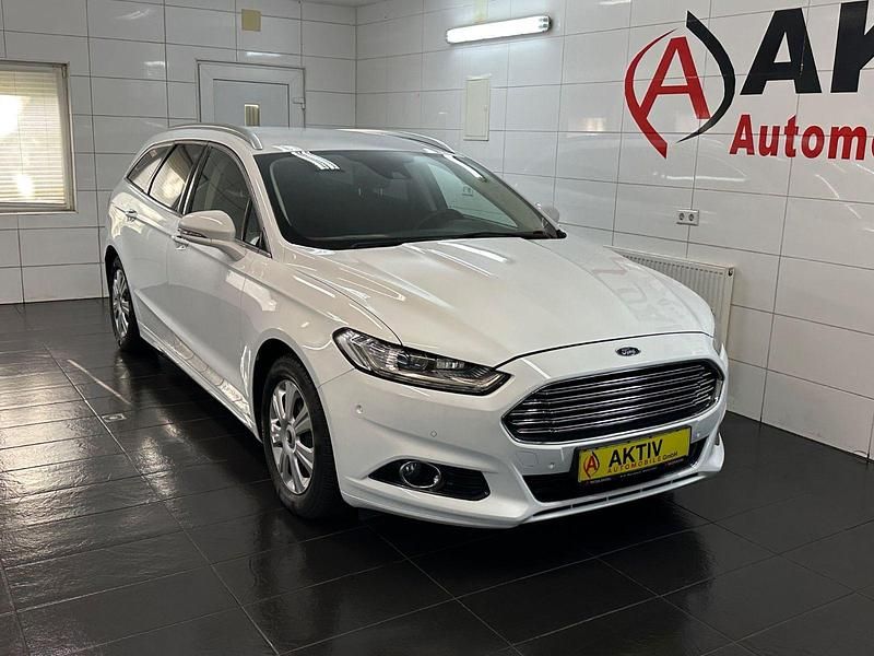 Weiß Gebraucht 2019 Ford Mondeo Titanium Kombi | 15.650 € (Fairer Preis) - Bild 1/4