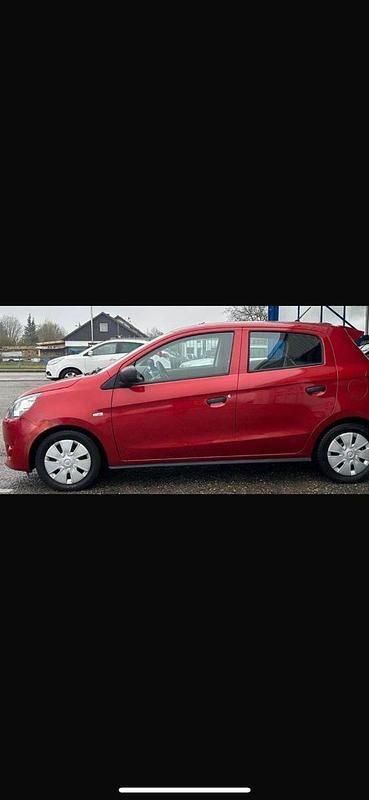 Gebraucht Mitsubishi Space Star 71 PS (52 kW) 2015 Rot Kleinwagen