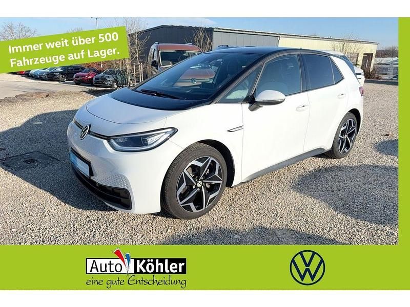 Gletscherweiß metallic Gebraucht 2021 VW ID.3 Pro Performance Kleinwagen | 21.670 € (Fairer Preis) - Bild 1/2