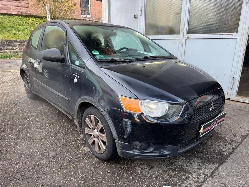 Gebraucht Mitsubishi Colt Edition 75 PS (55 kW) 2011 Schwarz Kleinwagen