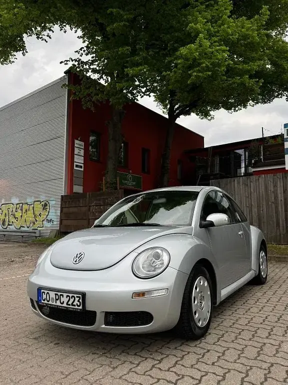 Gebraucht VW New Beetle 73 PS (53 kW) 2007 Grau Kleinwagen