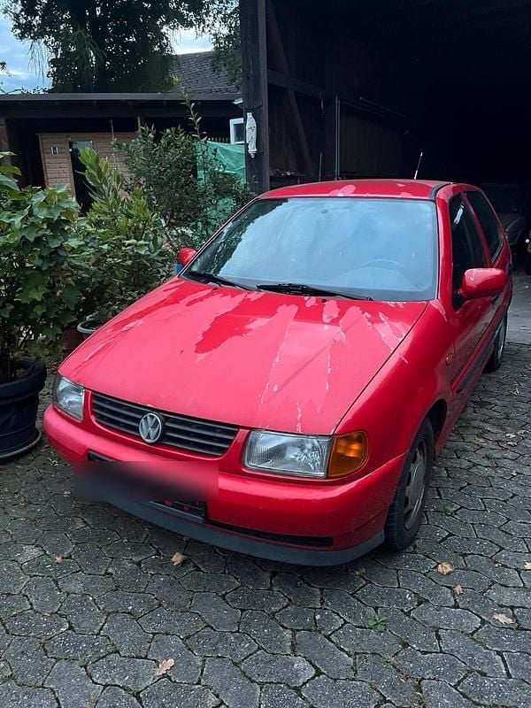 Rot Gebraucht 1997 VW Polo Kleinwagen | 800 € (Fairer Preis) - Bild 1/4