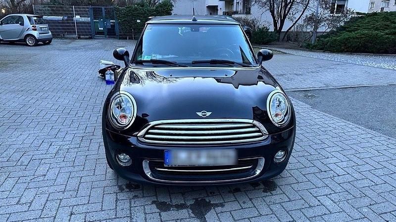 Schwarz Gebraucht 2012 Mini Cooper Cabriolet Cabrio | 7.700 € (Etwas zu teuer) - Bild 1/4